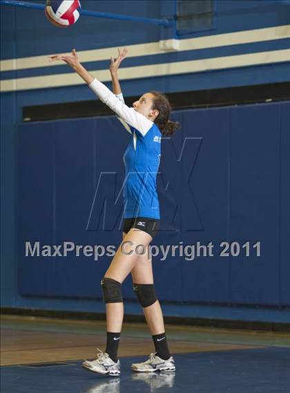 Thumbnail 1 in El Camino Real vs. Marshall photogallery.
