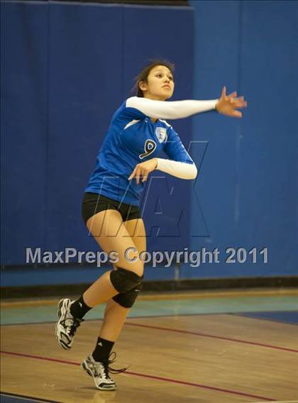 Thumbnail 2 in El Camino Real vs. Marshall photogallery.