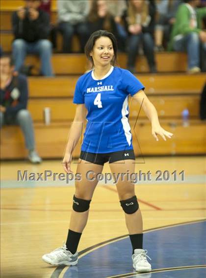 Thumbnail 3 in El Camino Real vs. Marshall photogallery.
