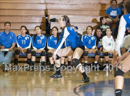 Thumbnail 2 in El Camino Real vs. Marshall photogallery.