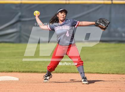 Thumbnail 3 in  Lee [Robert E.] vs East Central (NISD Softball Tournament) photogallery.