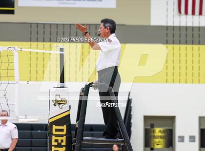 Thumbnail 1 in Lindsay vs. Wolfe City (UIL 2A Volleyball Area) photogallery.