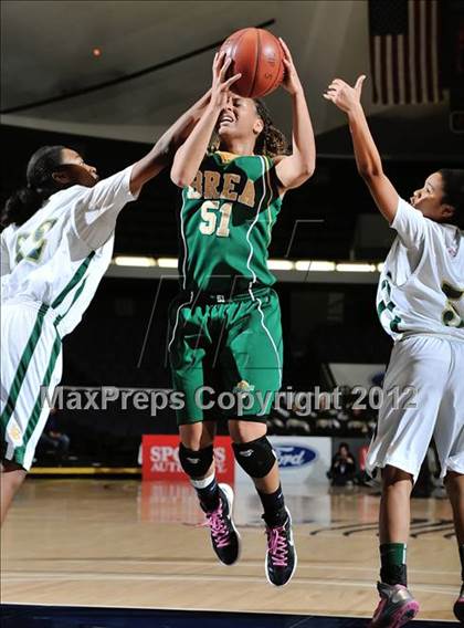 Thumbnail 3 in Long Beach Poly vs. Brea Olinda (CIF SS D1AA Semifinal) photogallery.