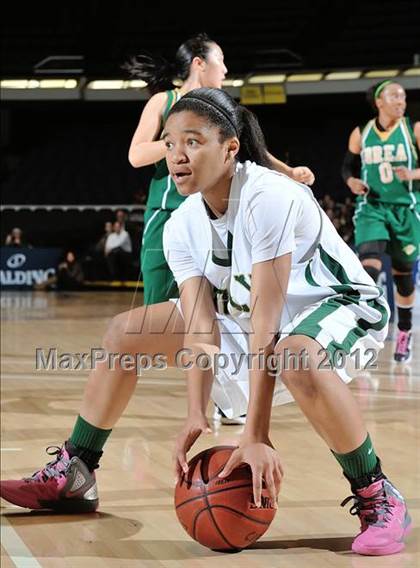 Thumbnail 3 in Long Beach Poly vs. Brea Olinda (CIF SS D1AA Semifinal) photogallery.