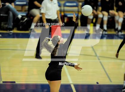 Thumbnail 3 in Corona del Sol vs. Mountain Pointe (AIA 6A Semifinal) photogallery.