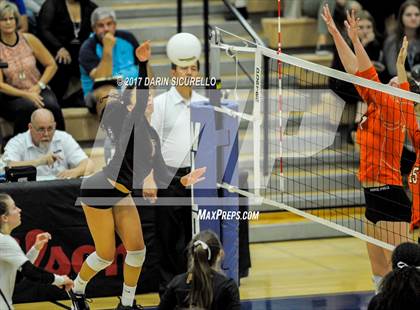 Thumbnail 2 in Corona del Sol vs. Mountain Pointe (AIA 6A Semifinal) photogallery.