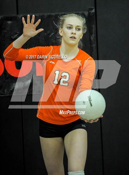 Thumbnail 2 in Corona del Sol vs. Mountain Pointe (AIA 6A Semifinal) photogallery.