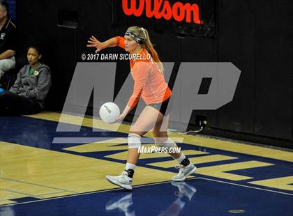 Thumbnail 2 in Corona del Sol vs. Mountain Pointe (AIA 6A Semifinal) photogallery.