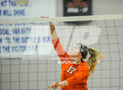 Thumbnail 2 in Corona del Sol vs. Mountain Pointe (AIA 6A Semifinal) photogallery.