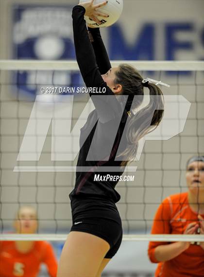 Thumbnail 2 in Corona del Sol vs. Mountain Pointe (AIA 6A Semifinal) photogallery.
