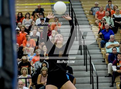 Thumbnail 2 in Corona del Sol vs. Mountain Pointe (AIA 6A Semifinal) photogallery.