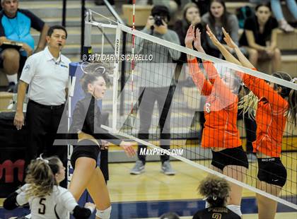 Thumbnail 2 in Corona del Sol vs. Mountain Pointe (AIA 6A Semifinal) photogallery.