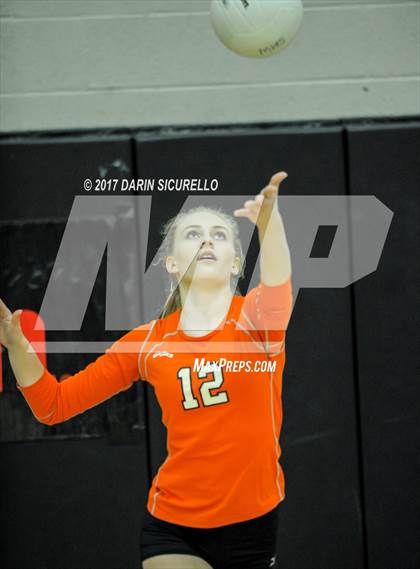 Thumbnail 3 in Corona del Sol vs. Mountain Pointe (AIA 6A Semifinal) photogallery.