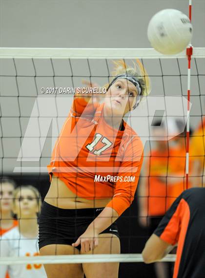 Thumbnail 1 in Corona del Sol vs. Mountain Pointe (AIA 6A Semifinal) photogallery.