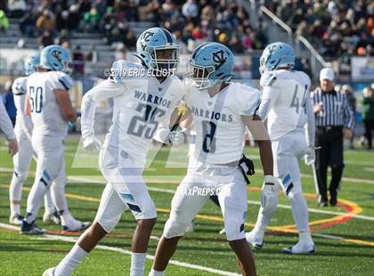 Thumbnail 2 in Central Valley vs. Wyoming Area (PIAA 3A Championship) photogallery.