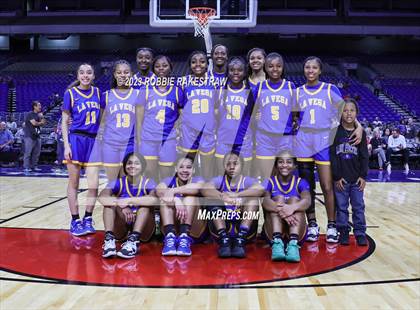Thumbnail 3 in Glen Rose vs. La Vega (UIL 4A Basketball State Semifinal Medal Ceremony) photogallery.