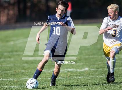 Thumbnail 3 in Stark vs. Bow photogallery.