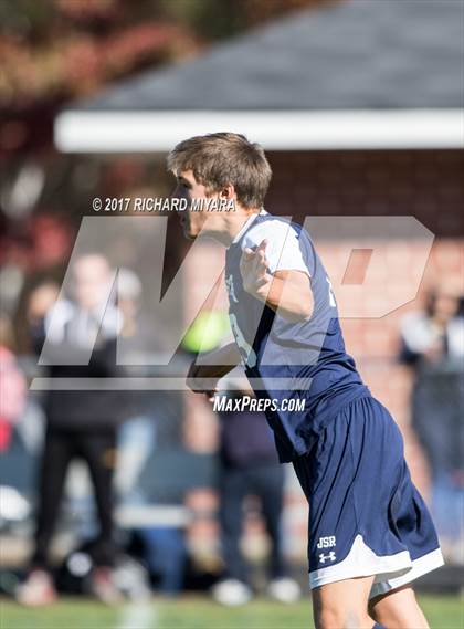 Thumbnail 2 in Stark vs. Bow photogallery.