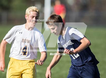 Thumbnail 1 in Stark vs. Bow photogallery.