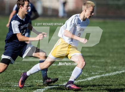 Thumbnail 1 in Stark vs. Bow photogallery.