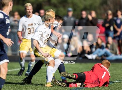 Thumbnail 1 in Stark vs. Bow photogallery.
