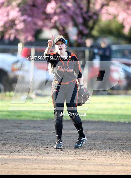 Thumbnail 2 in Roseburg @ Thurston photogallery.
