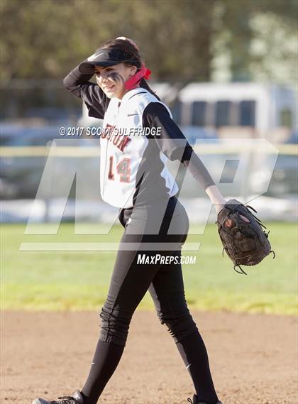 Thumbnail 3 in Roseburg @ Thurston photogallery.