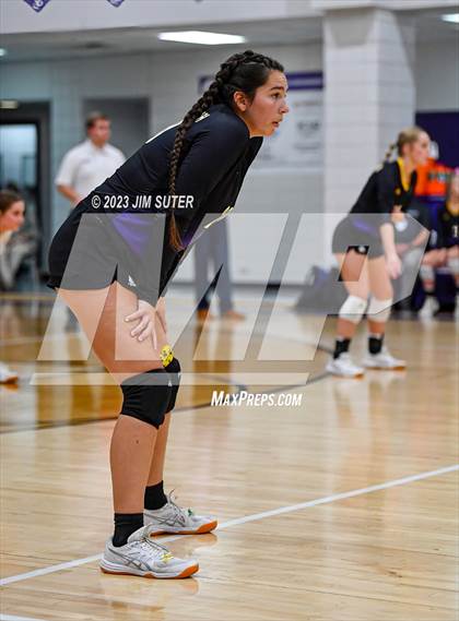 Thumbnail 3 in St. Joseph Catholic vs Allen Academy photogallery.