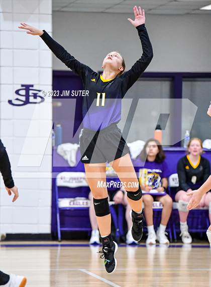 Thumbnail 2 in St. Joseph Catholic vs Allen Academy photogallery.