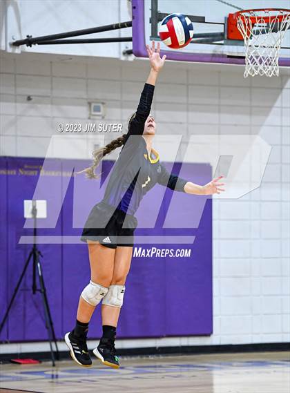 Thumbnail 1 in St. Joseph Catholic vs Allen Academy photogallery.
