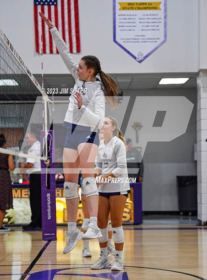 Thumbnail 3 in St. Joseph Catholic vs Allen Academy photogallery.