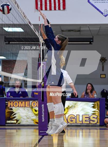 Thumbnail 3 in St. Joseph Catholic vs Allen Academy photogallery.