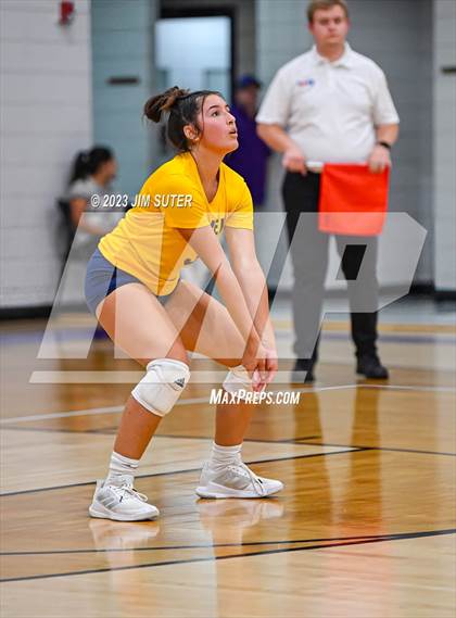 Thumbnail 2 in St. Joseph Catholic vs Allen Academy photogallery.