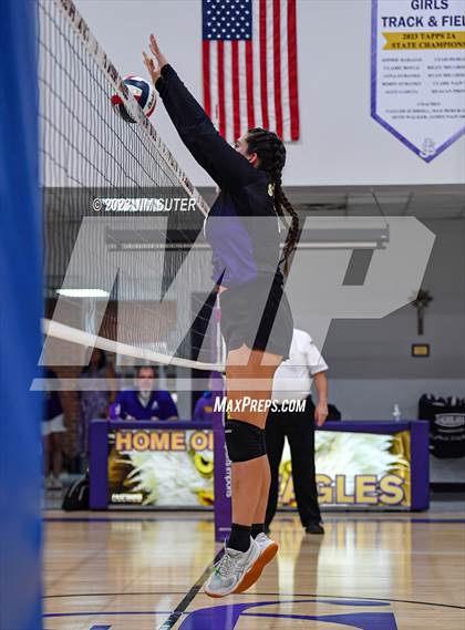 Thumbnail 3 in St. Joseph Catholic vs Allen Academy photogallery.