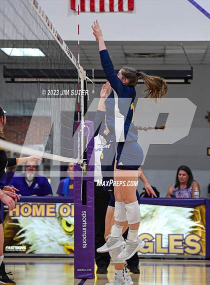 Thumbnail 3 in St. Joseph Catholic vs Allen Academy photogallery.