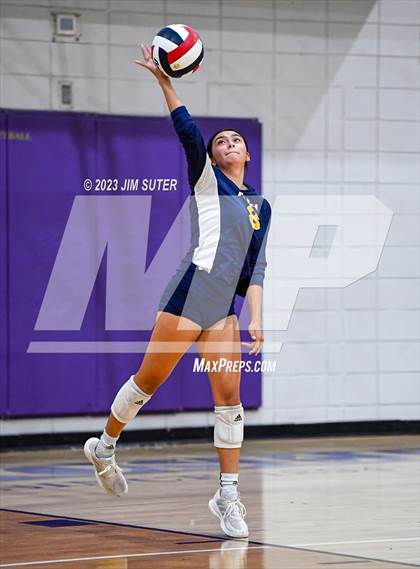 Thumbnail 1 in St. Joseph Catholic vs Allen Academy photogallery.