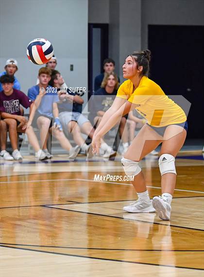Thumbnail 2 in St. Joseph Catholic vs Allen Academy photogallery.