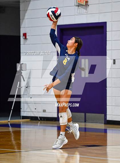 Thumbnail 3 in St. Joseph Catholic vs Allen Academy photogallery.