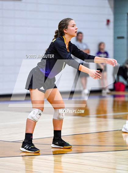 Thumbnail 1 in St. Joseph Catholic vs Allen Academy photogallery.