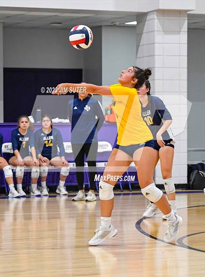 Thumbnail 3 in St. Joseph Catholic vs Allen Academy photogallery.