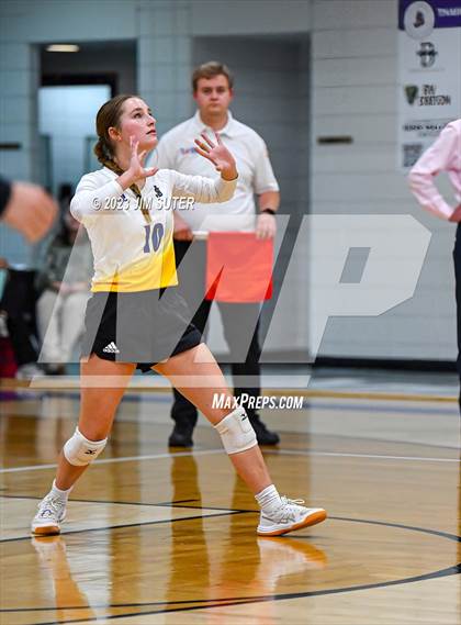 Thumbnail 1 in St. Joseph Catholic vs Allen Academy photogallery.