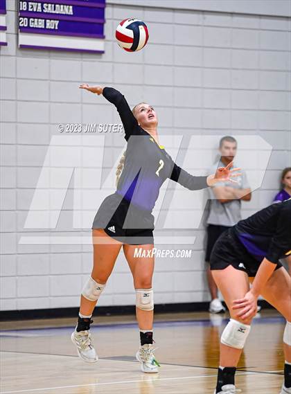 Thumbnail 1 in St. Joseph Catholic vs Allen Academy photogallery.