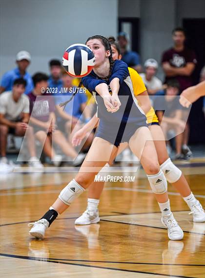 Thumbnail 1 in St. Joseph Catholic vs Allen Academy photogallery.