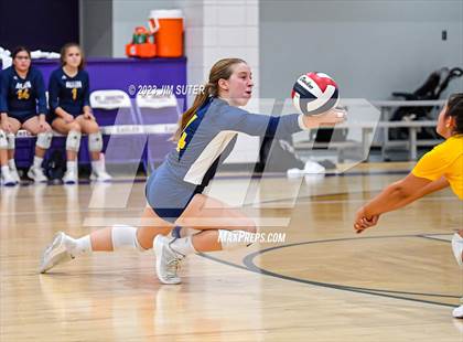 Thumbnail 2 in St. Joseph Catholic vs Allen Academy photogallery.