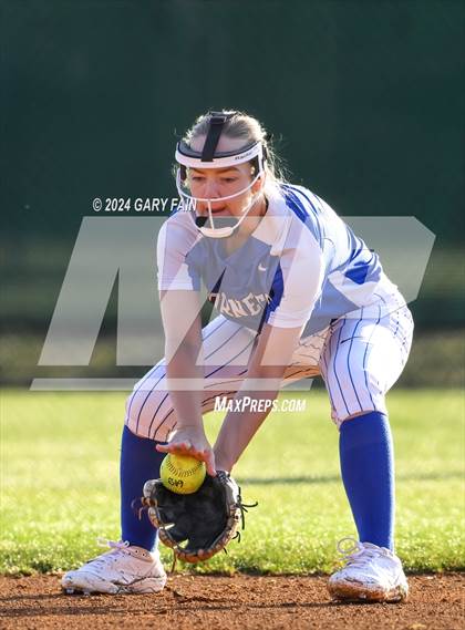 Thumbnail 1 in Bryant vs Soddy Daisy (Clifford Kirk Memorial) photogallery.