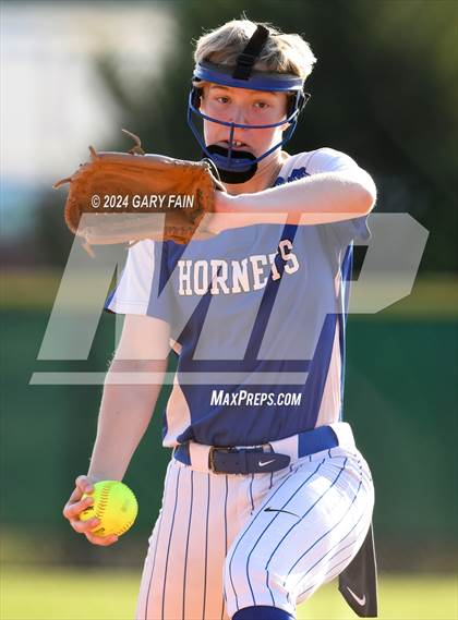 Thumbnail 2 in Bryant vs Soddy Daisy (Clifford Kirk Memorial) photogallery.