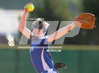 Thumbnail 1 in Bryant vs Soddy Daisy (Clifford Kirk Memorial) photogallery.