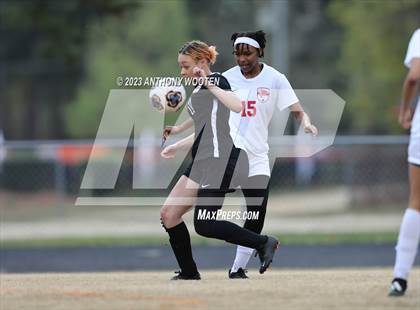 Thumbnail 2 in Seventy-First @ South View photogallery.