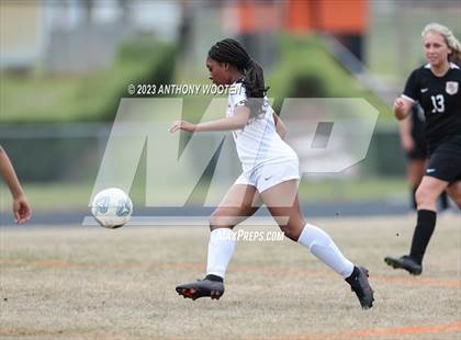 Thumbnail 3 in Seventy-First @ South View photogallery.