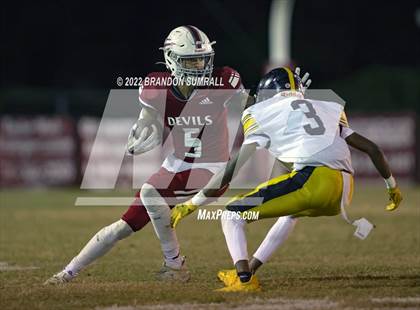 Thumbnail 2 in Maplesville vs. Leroy (AHSAA 1A Round 2) photogallery.